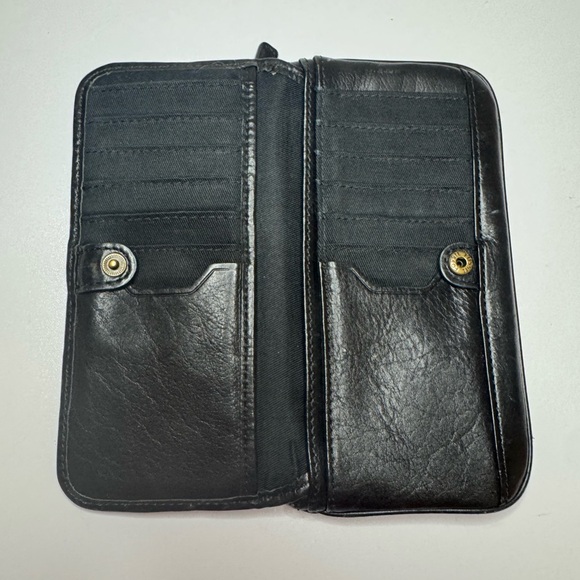 Fossil Animal Print Wallet with black leather full size - Picture 4 of 6